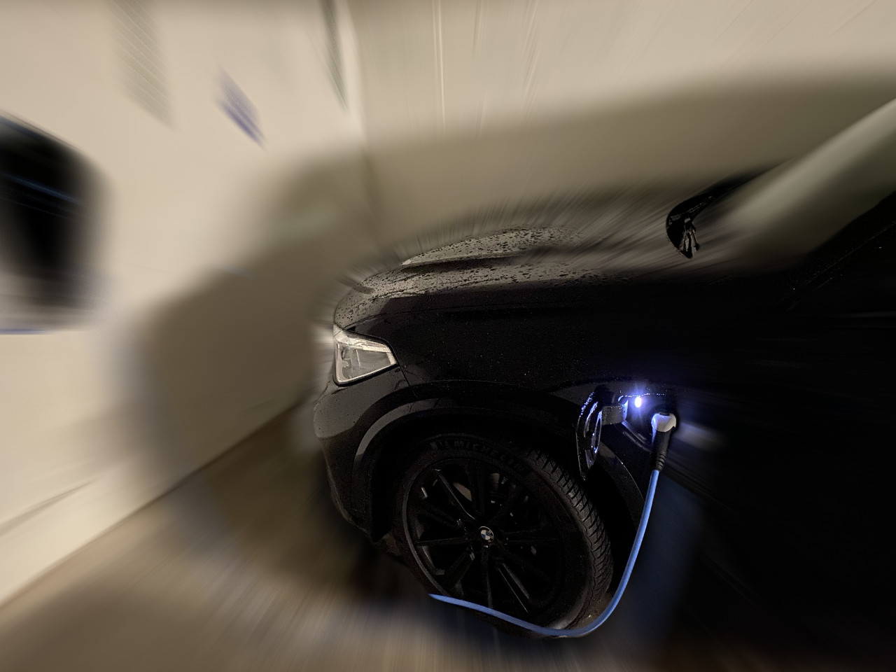 Pour tous les véhicules électriques à batterie (BEV) et les véhicules électriques hybrides rechargeables (PHEV)